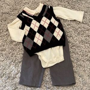 First Moments Argyle Sweater Outfit, Size 6 Months